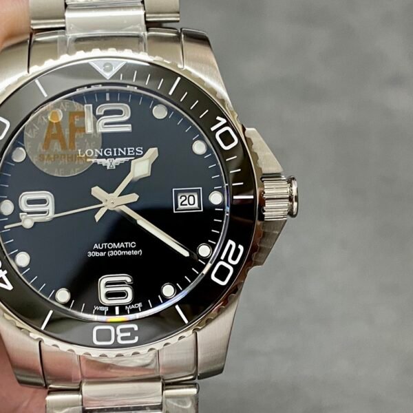 Longines Conquest Navigator