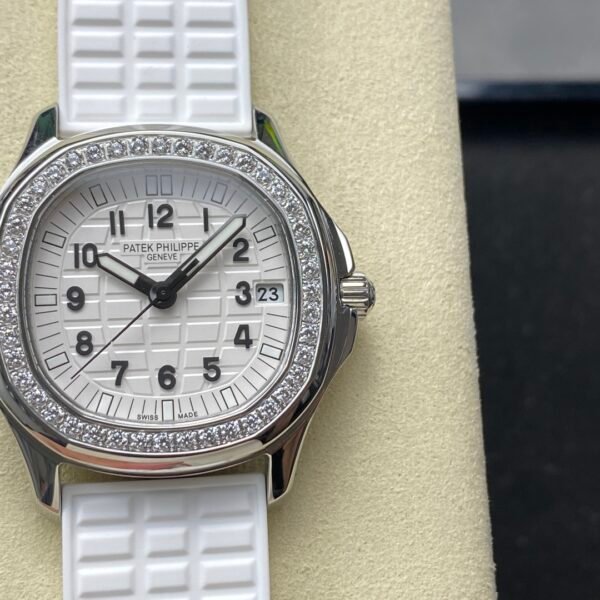 Patek Philippe AQUANAUT