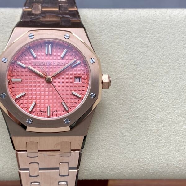 Audemars Piguet Royal Oak Series 77350