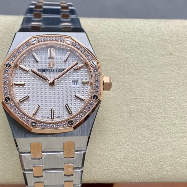 Audemars Piguet Royal Oak Series 67651